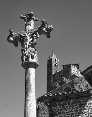 Puy-en-Velay    |   17  /  17    | 
